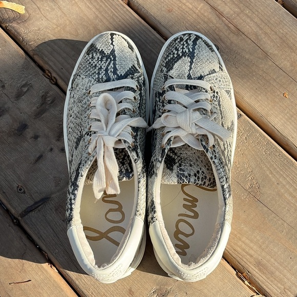 Sam Edelman Ethyl snake print sneaker - Picture 2 of 8